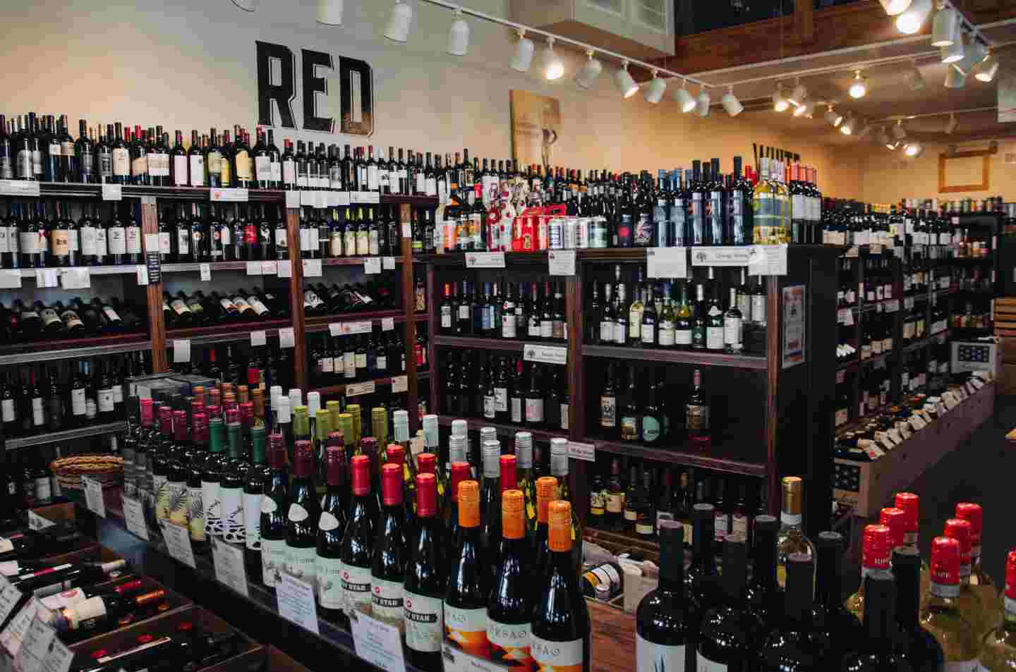 TRiO Market Wine Shop